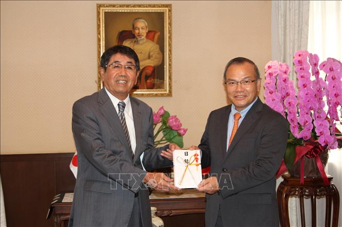 Japanese businesses support Vietnamese citizens facing difficulties amid COVID-19 pandemic